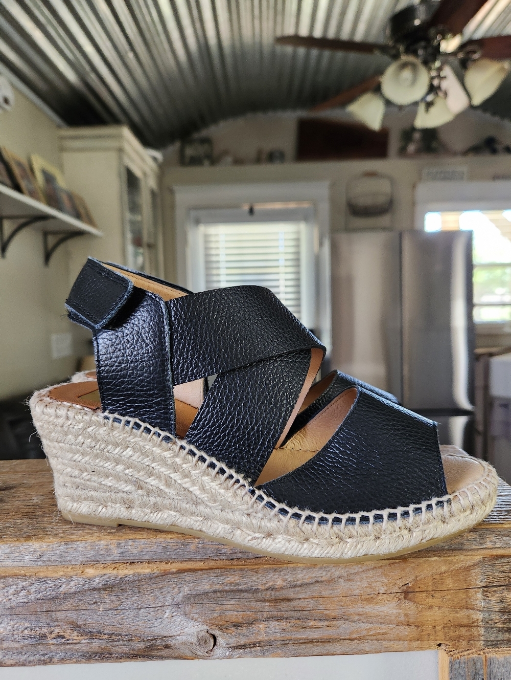 Kanna Leather Espadrille Wedges Size 8